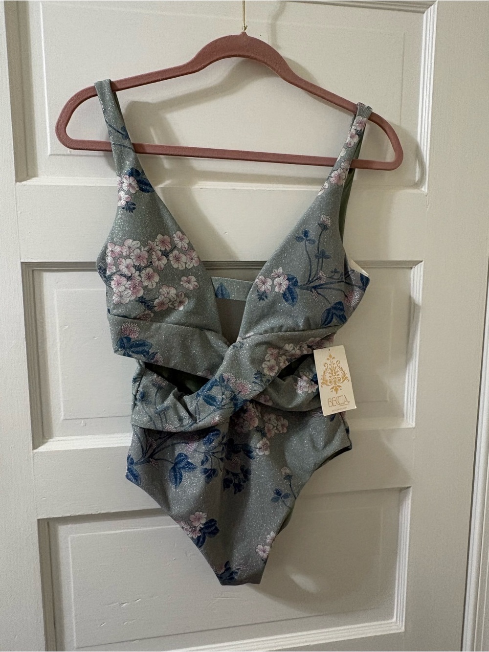NWT Becca Printed Metallic Floral One-Piece Swimsuit in Sage Green - Large
